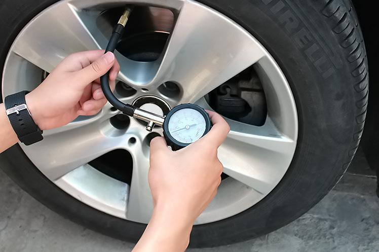 學會這8大開車技巧,百公里能省一升油