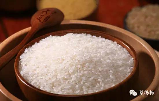 人生就是 柴 米 油 鹽 醬 醋 茶